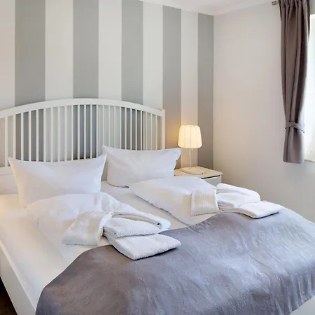 Blickfang Haus Senhuk Apartment
